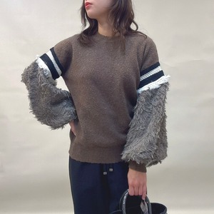 ディニテコリエ　袖ボリュームニットPO