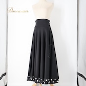 フラメンコ 衣装 ファルダ スカート ブラック系 水玉 ドット柄 ボランテ 黒 白 薄い ペチコート 日本製 かわいい ラインストーン シンプル ダンス衣装 ステージ イベント 練習 レッスン ホワイト系