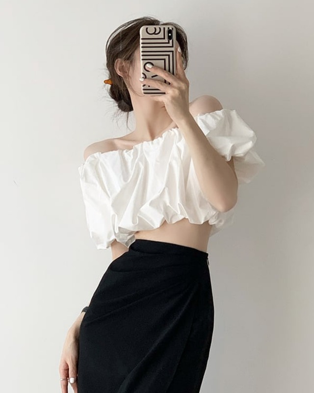 オフショルダーミニトップス　S24334