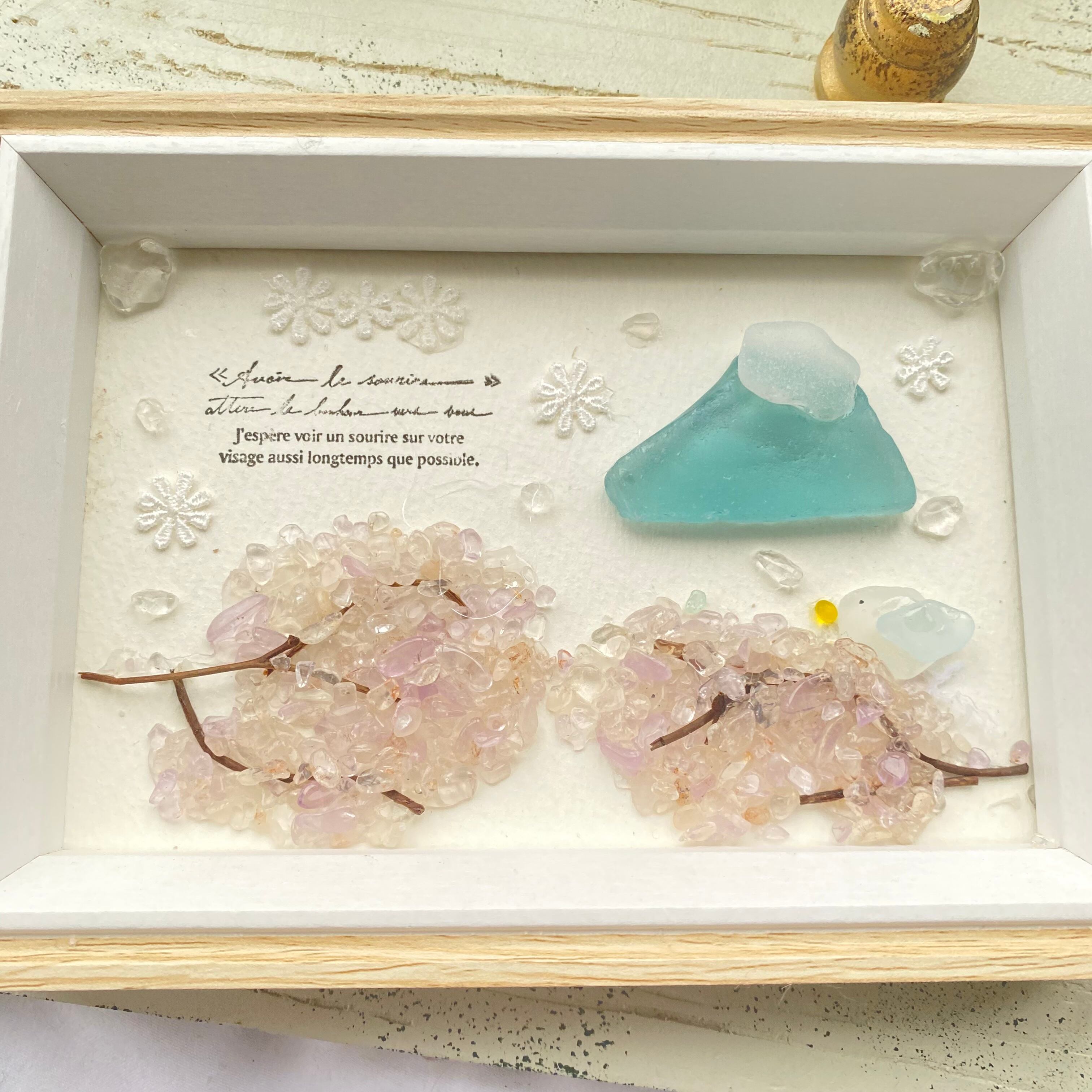 "富士山と癒しのラベンダーアメジストの桜の景色"