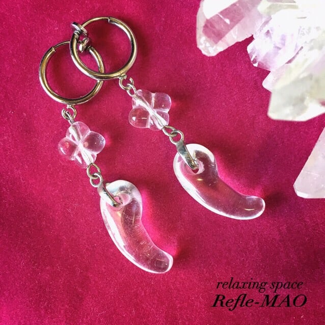 水晶勾玉&クローバーピアス(イヤリング) | Refle-MAO