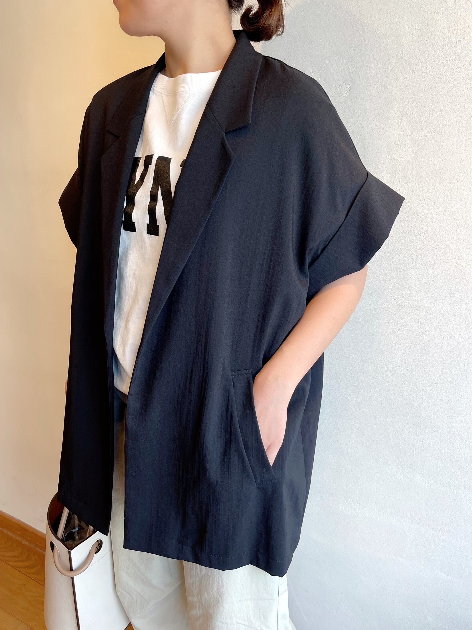 再入荷】Dignite collier / スリーブレスジャケット | anouk