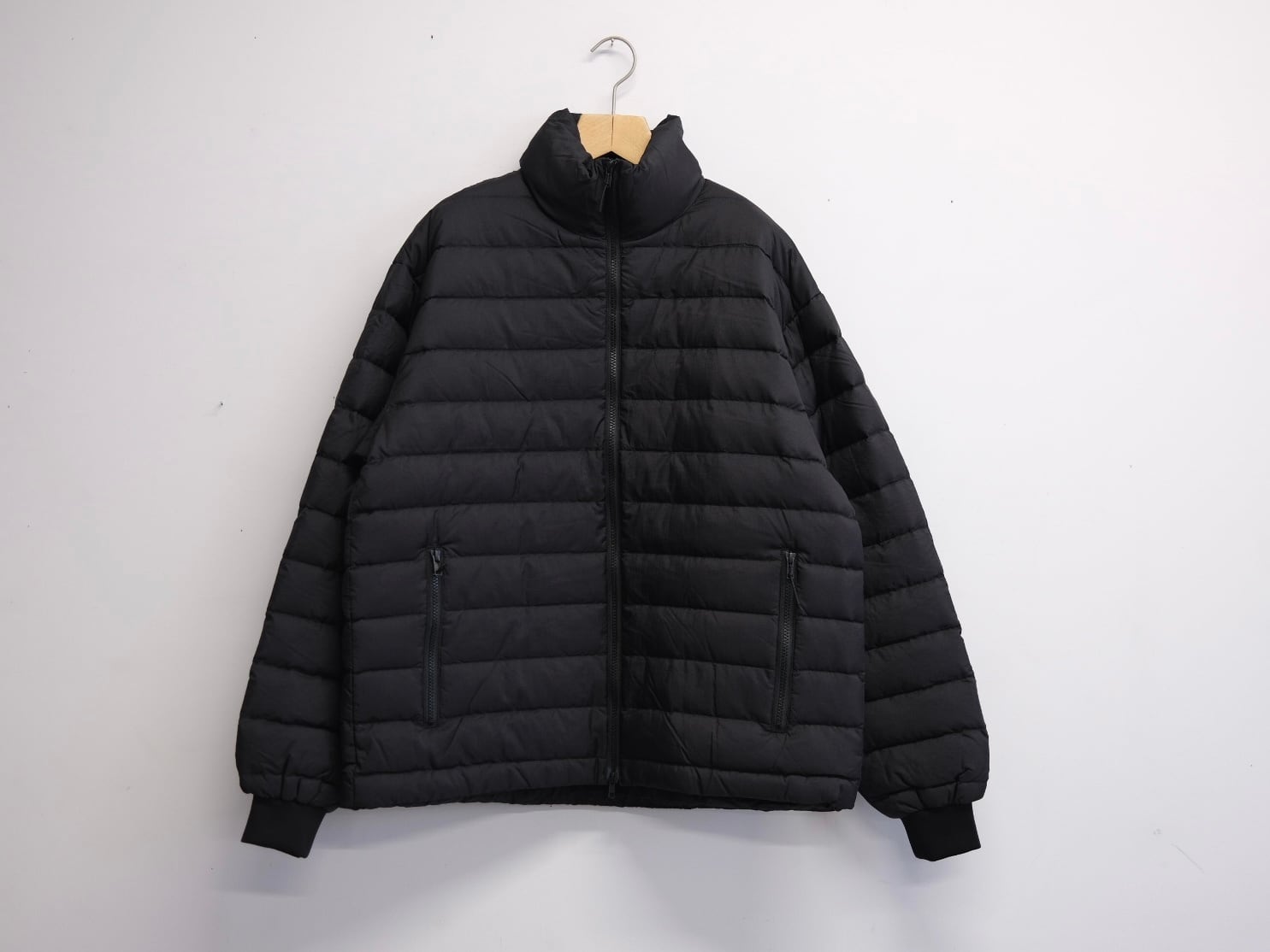 ES.1”D008 DOWN JACKET BLACK” | PAY ID