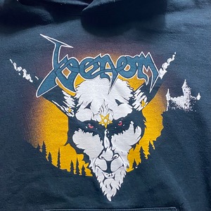 2003’s VENOM music print sweat parka