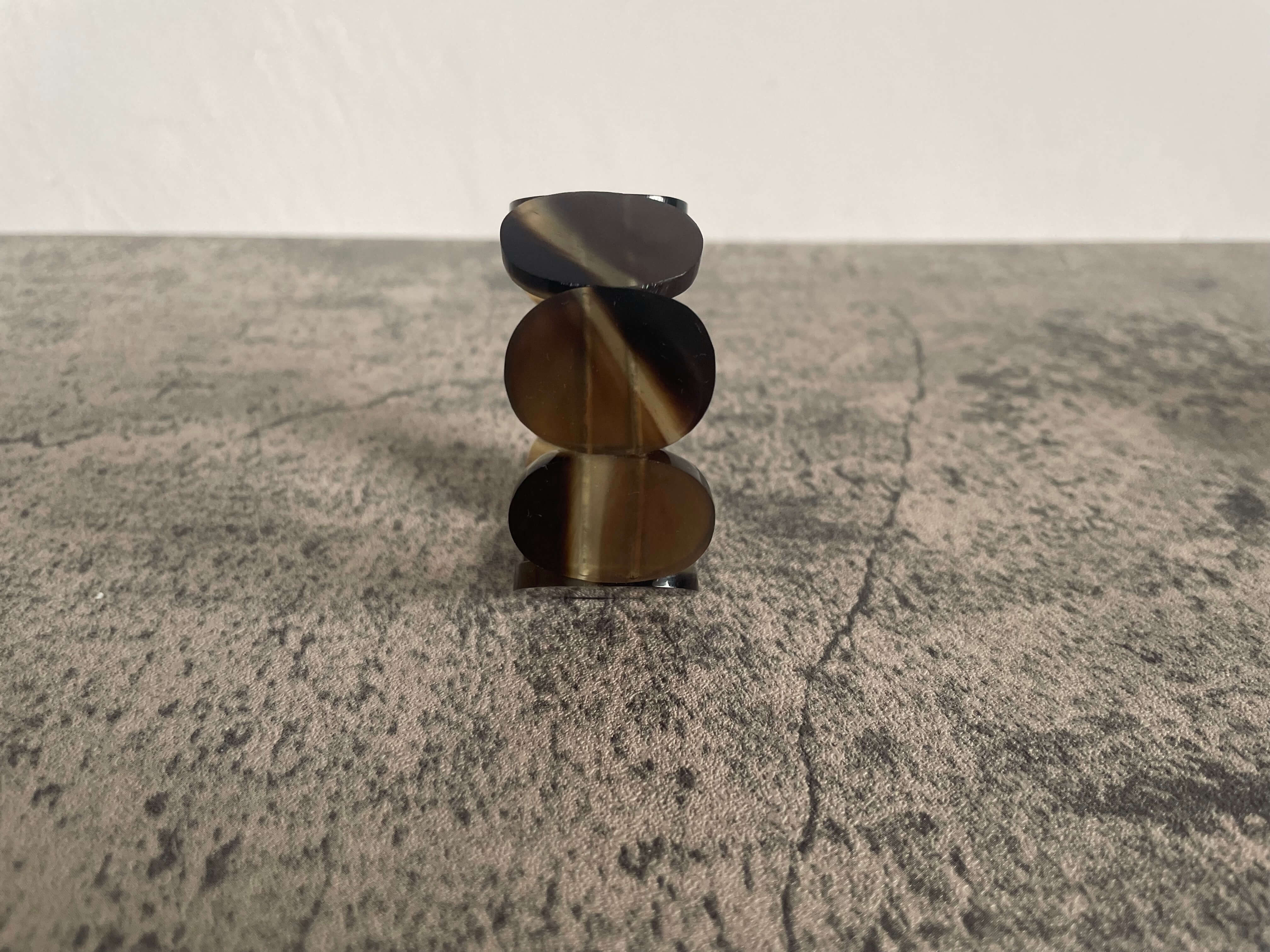 バッファローホーン バングル（スカラップ）