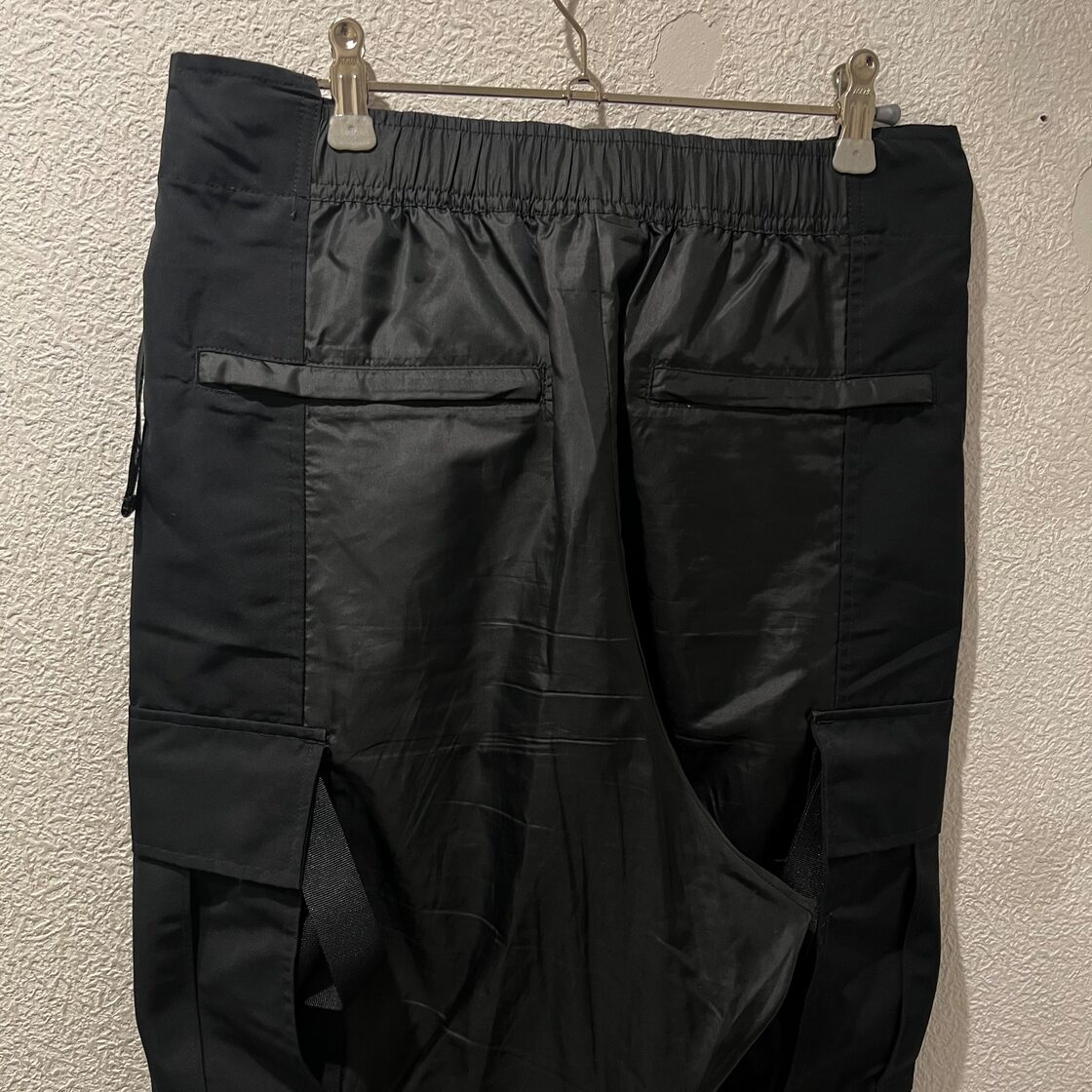 NIKE sacai ナイキ サカイ NIKE × sacai カーゴパンツ ブラック SIZE M 
