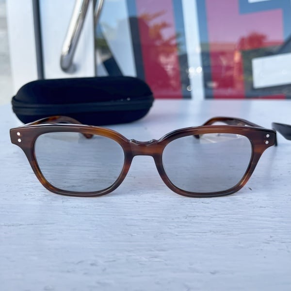UNCROWD アンクラウド COROLLAカローラ サングラス 調光(Photochromic