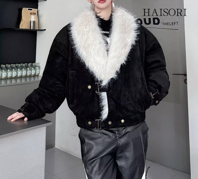 (NEW) Faux Fur Collar Short Blouson with Buckle Detail