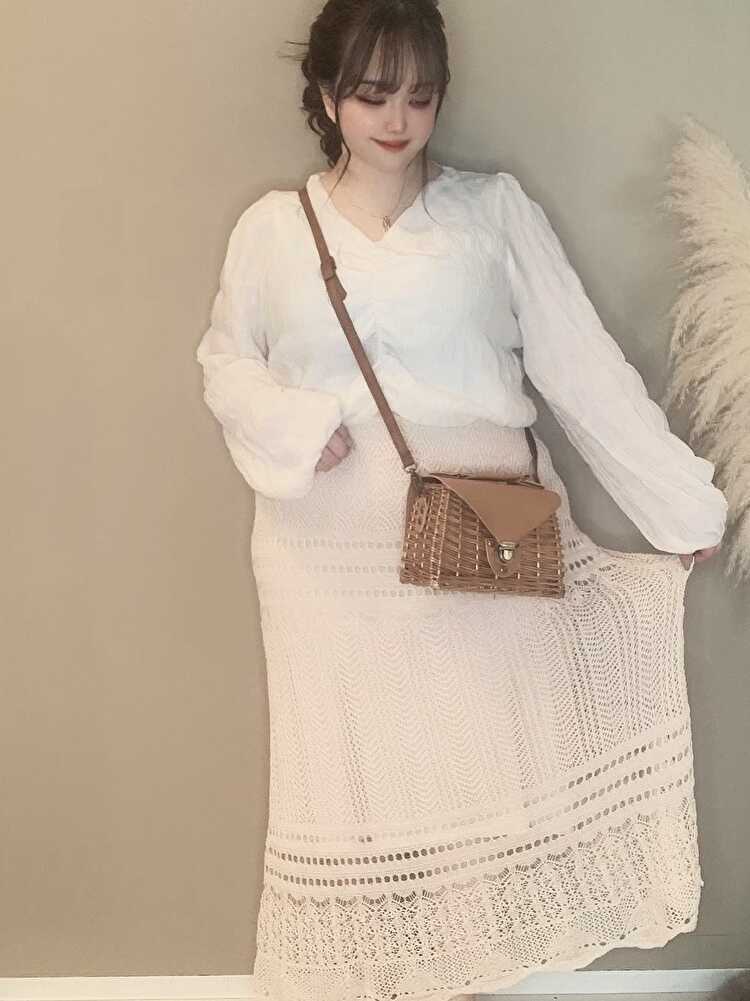 タイトスカート ニット 透かし編み ロング丈 ストレッチ ホワイト ブラック オルチャン フェミニン エレガント 大きいサイズ 韓国 CH1518