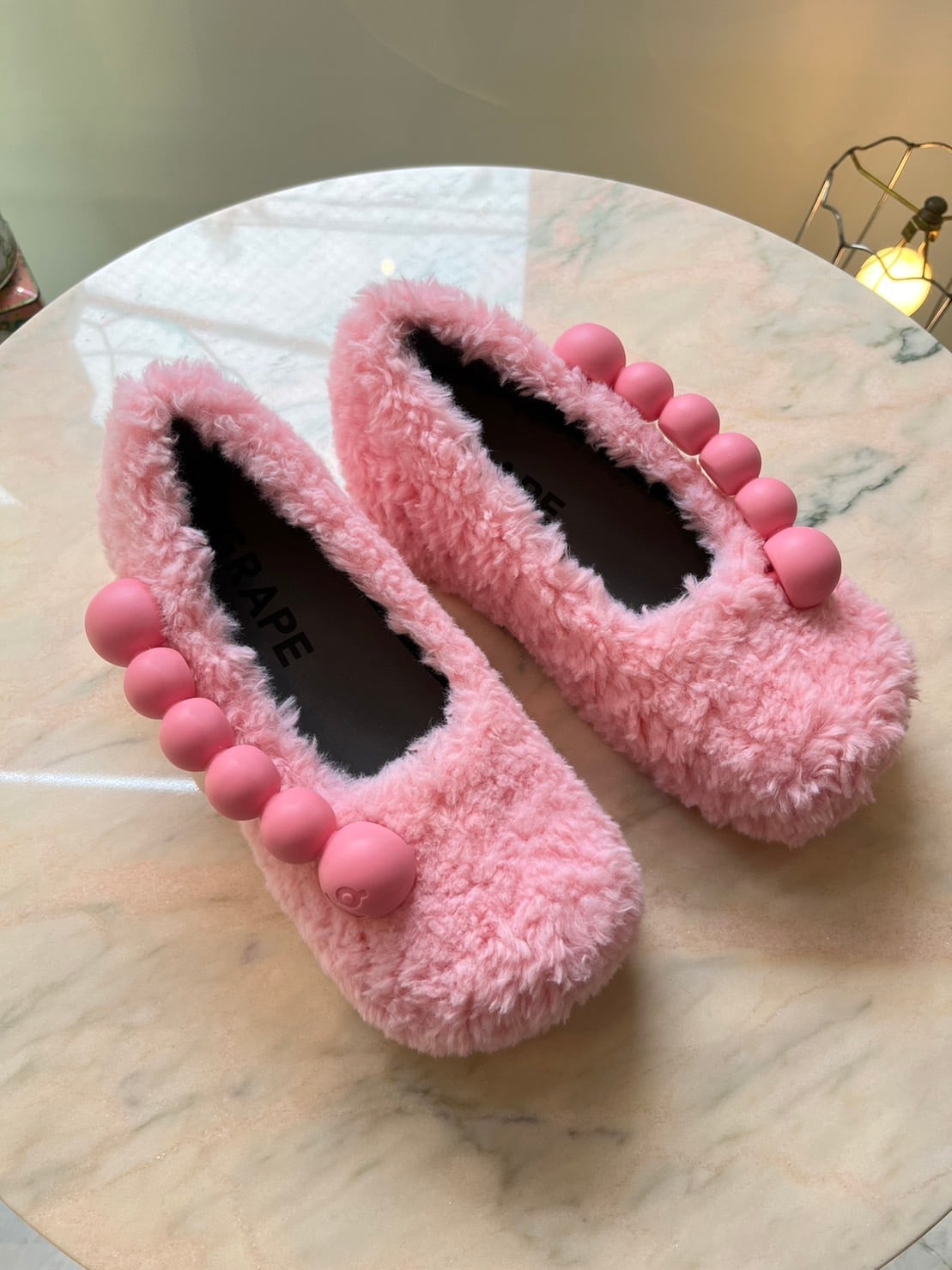 GRAPE Cartoon pumps