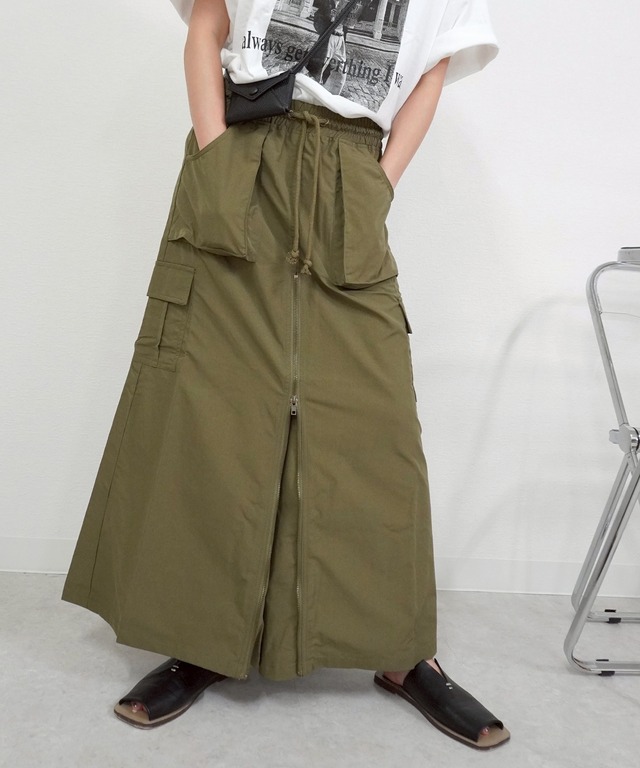 前ZIPロングスカート　5482731（0728）