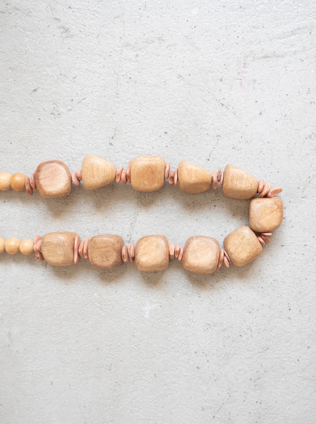 unknown used Wooden multi beads necklace
