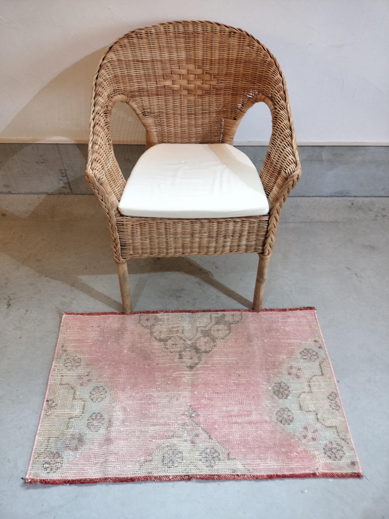 Turkish small rug No.473