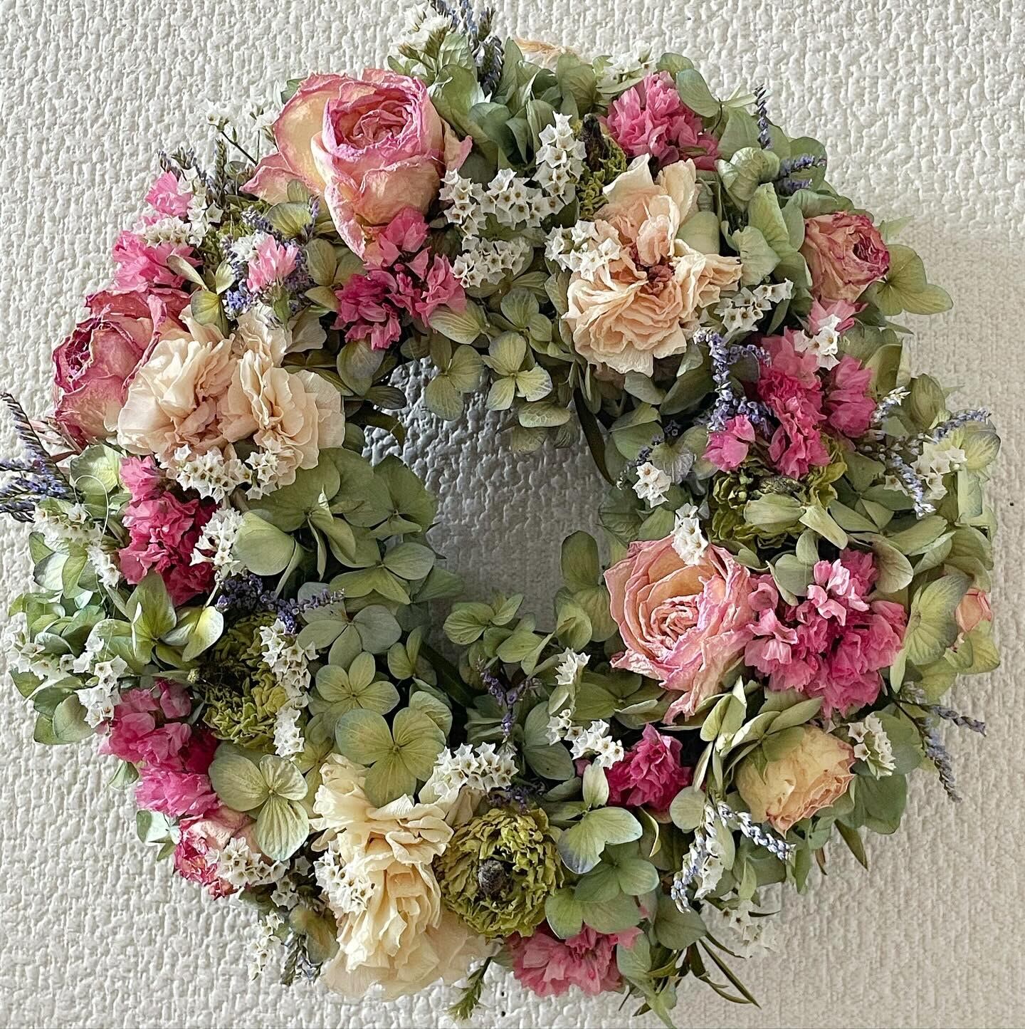 ♡ドライフラワー♡ラナンキュラスと紫陽花のリース♡ ♡ドライフラワー♡ラナンキュラスと紫陽花のリース♡