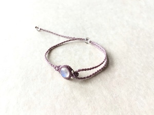 ホワイトラブラドライト macramé bracelet