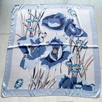 スカーフ　ピエール・カルダン　青系レトロ大柄　シルクスカーフ 12accs17