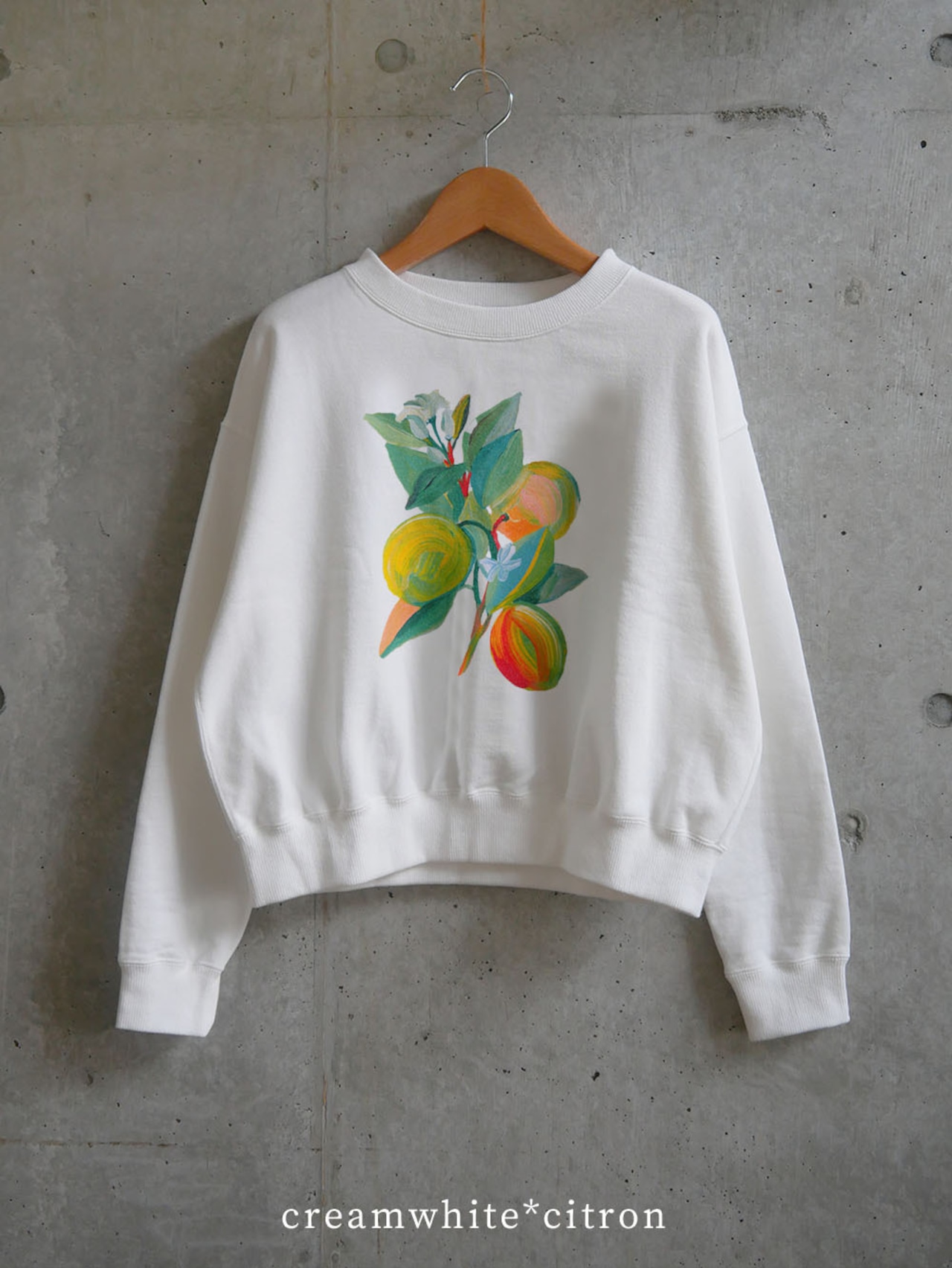 drawing print pullover creamwhite