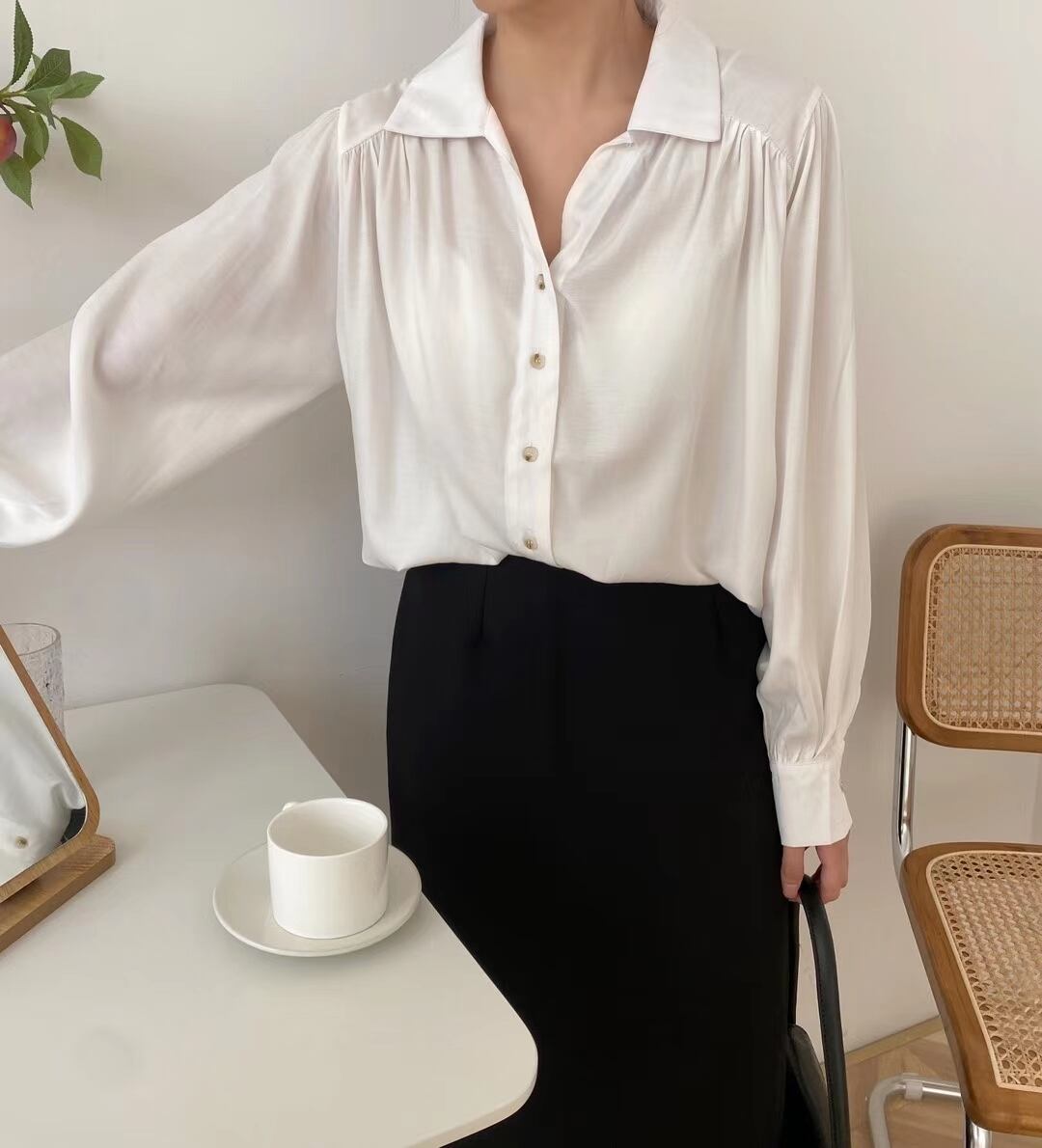 ボリュームスリーブ　ブラウス　AJ2205-601