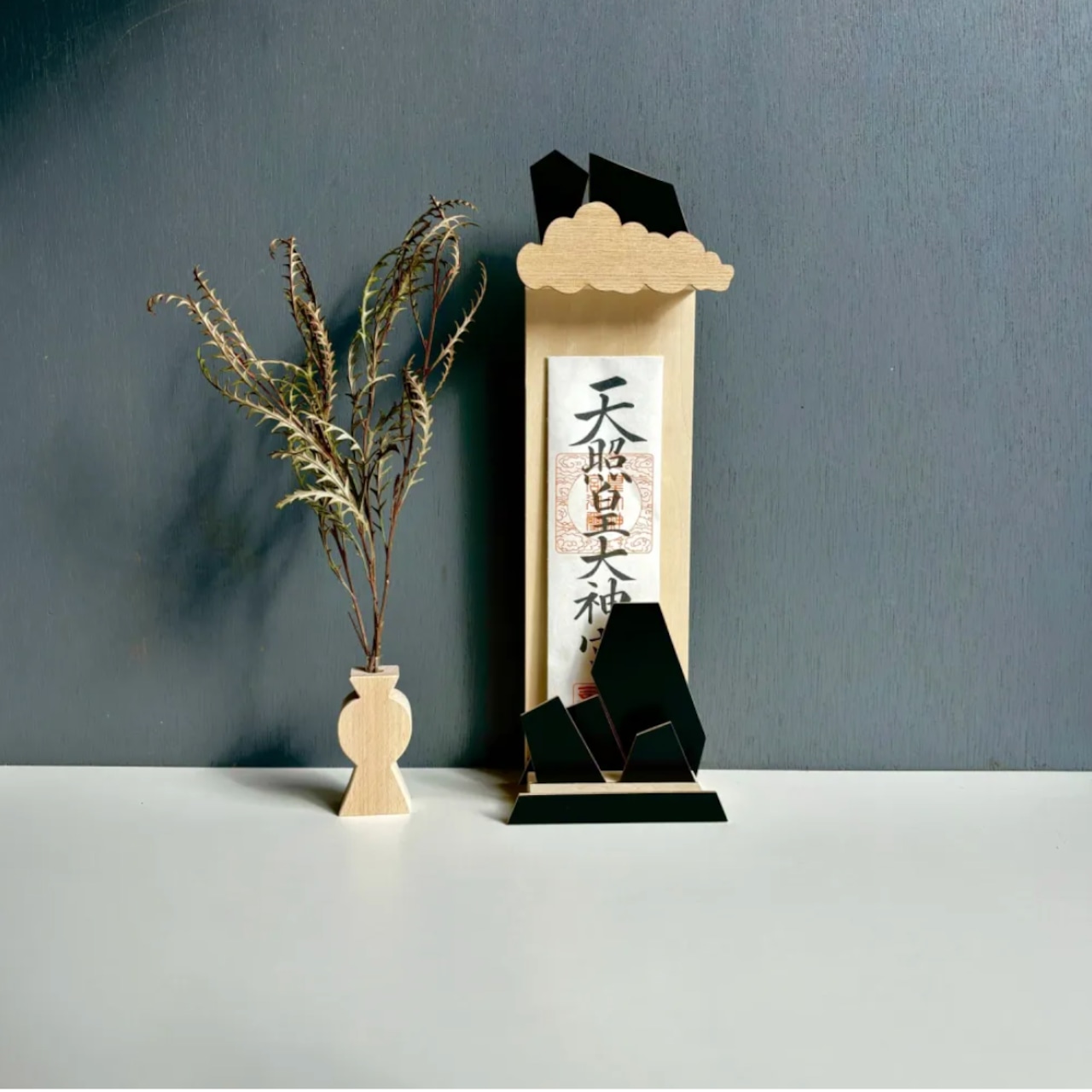 お札立て OFUDA STAND(S) 雲と岩 /黒