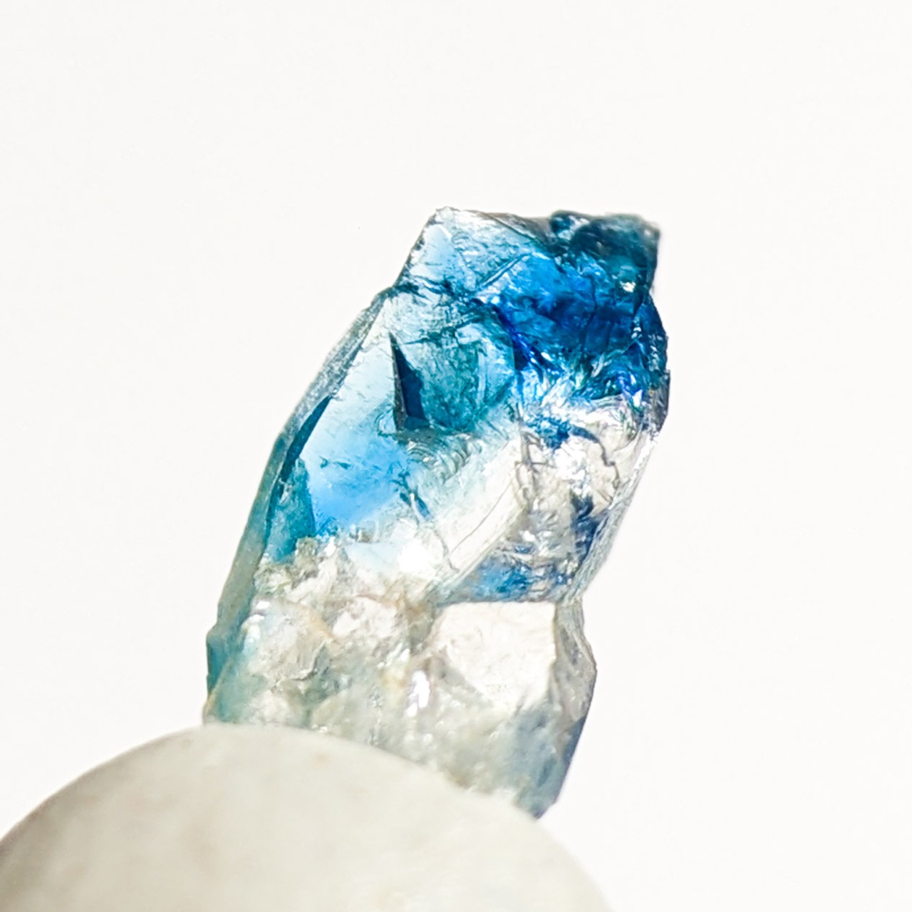 【506】ユークレース ジンバブエ産 0.10ct