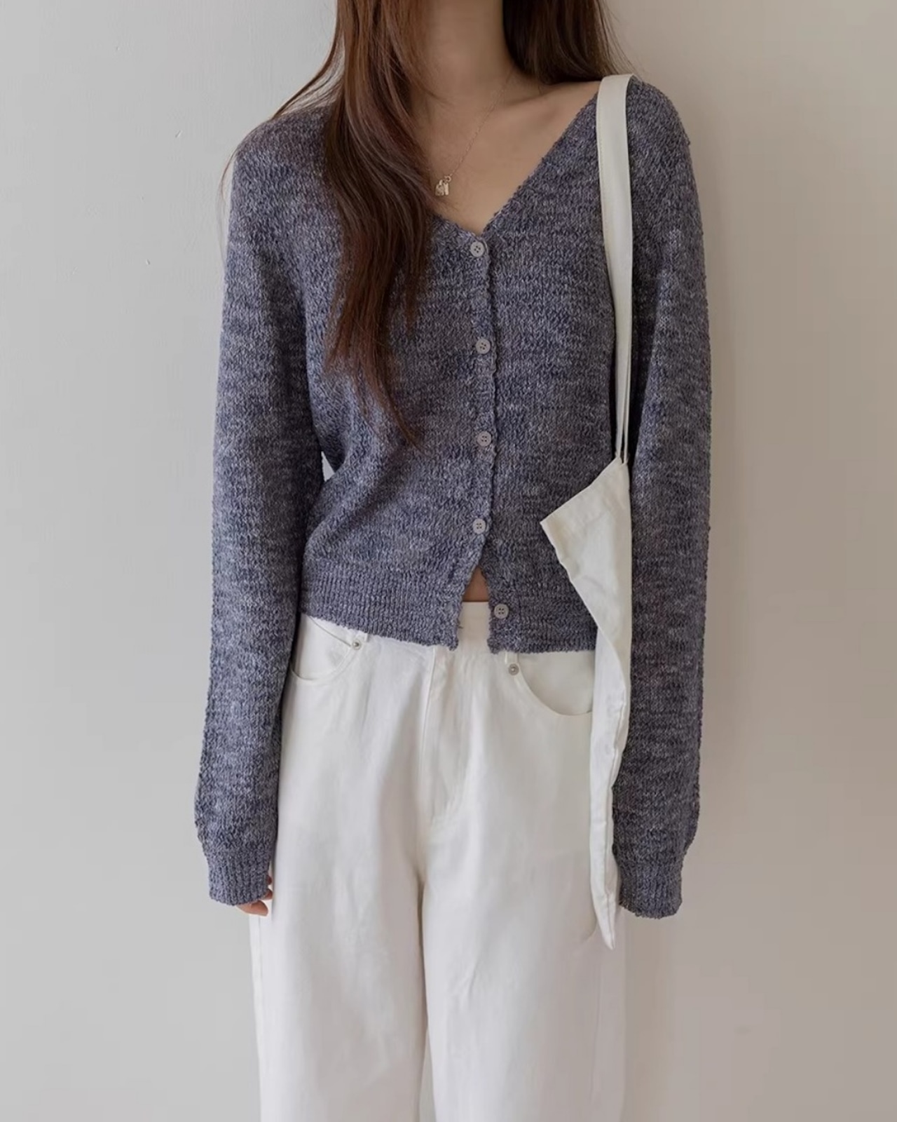 V-Neck long sleeve short knit Cardigan L0166