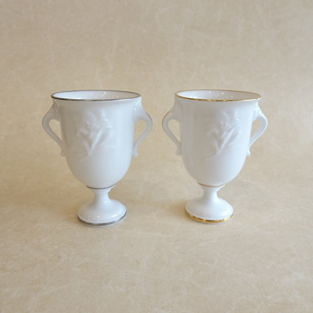 大倉陶園 ユリのペアカップ