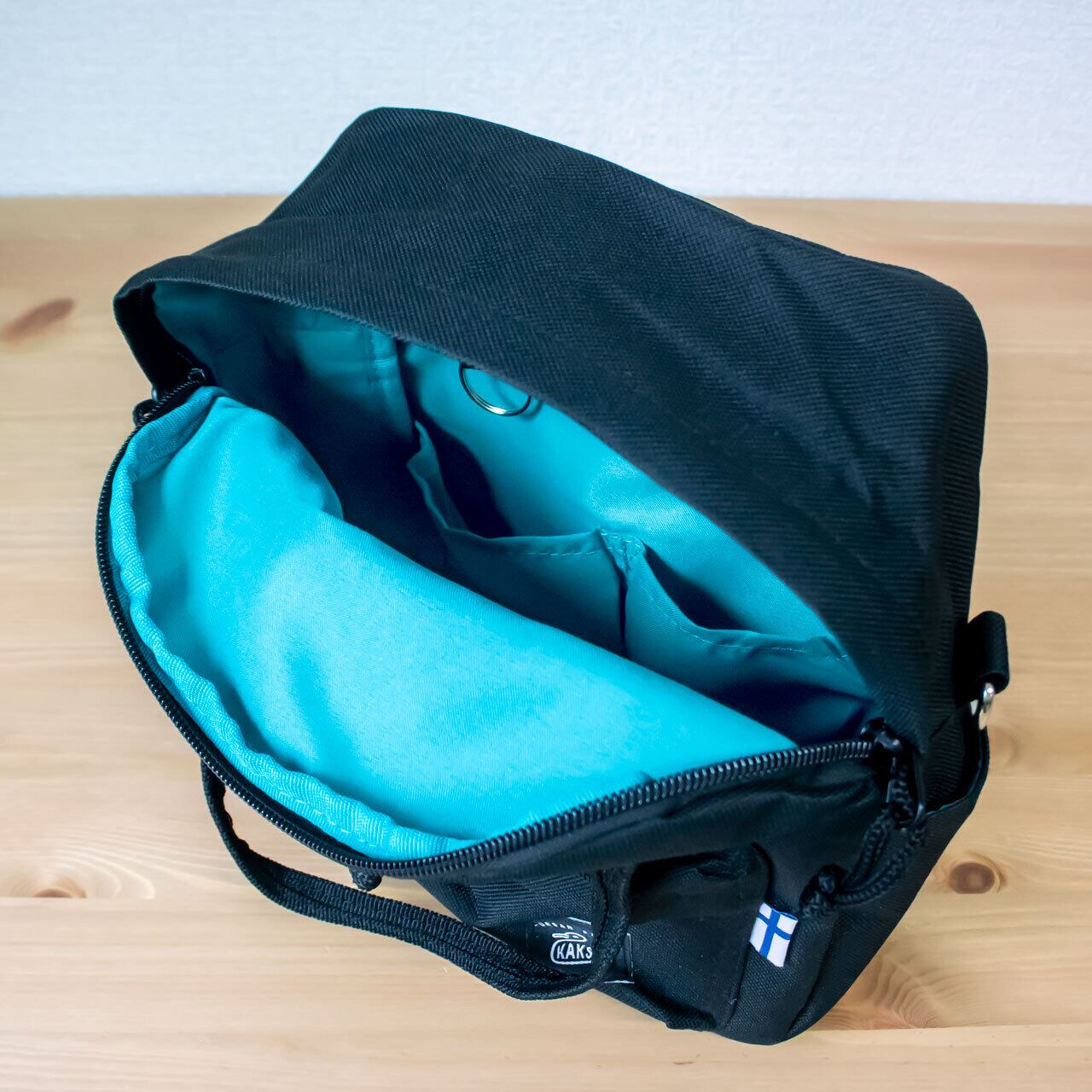 KAKSI スクエアバッグ | SNIFF（スニフ）