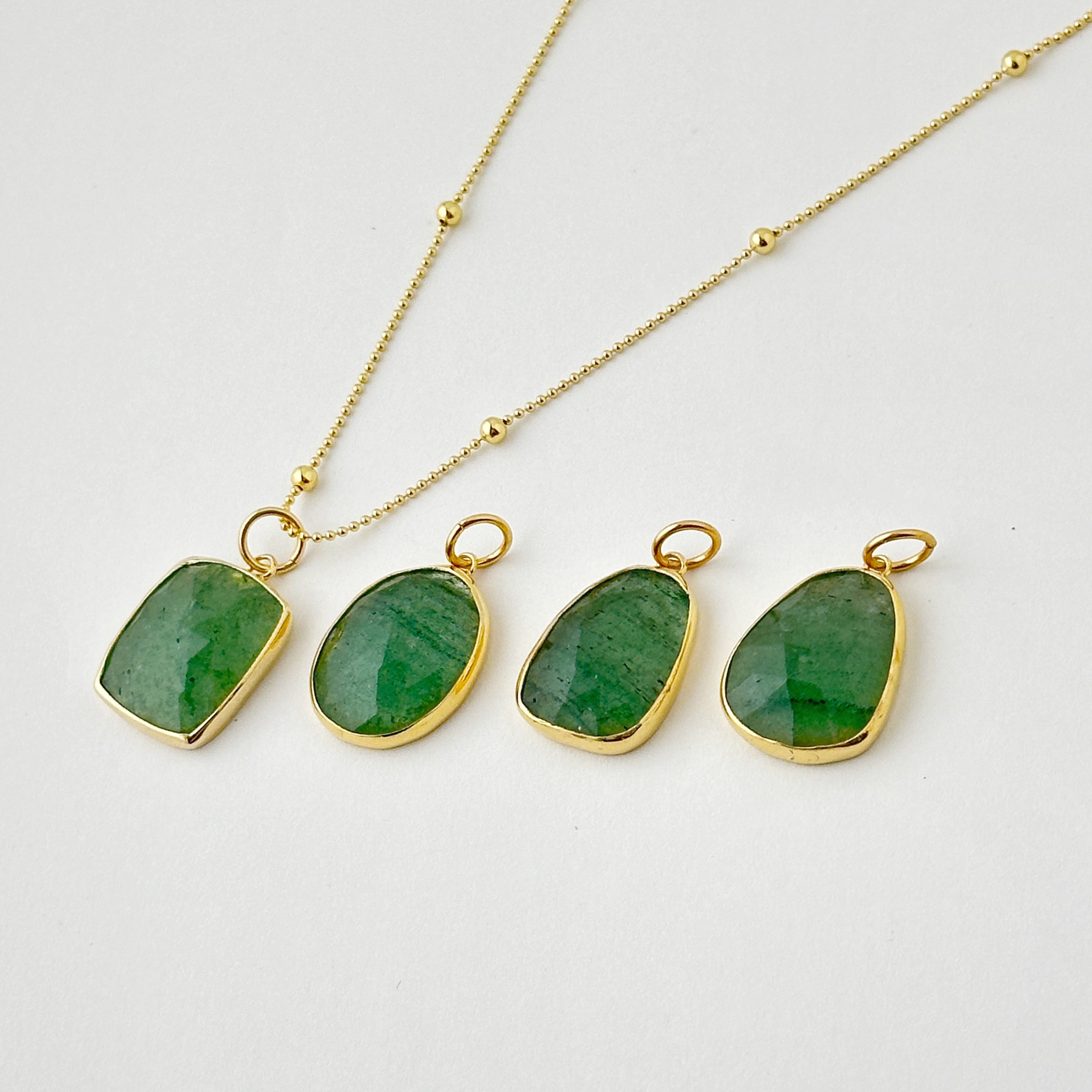 Gold Coating グリーン アベンチュリン ネックレス