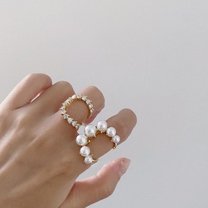 stone & pearl ring 10526