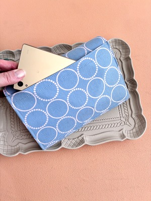 病院行くならひとまとめケース（サークル）