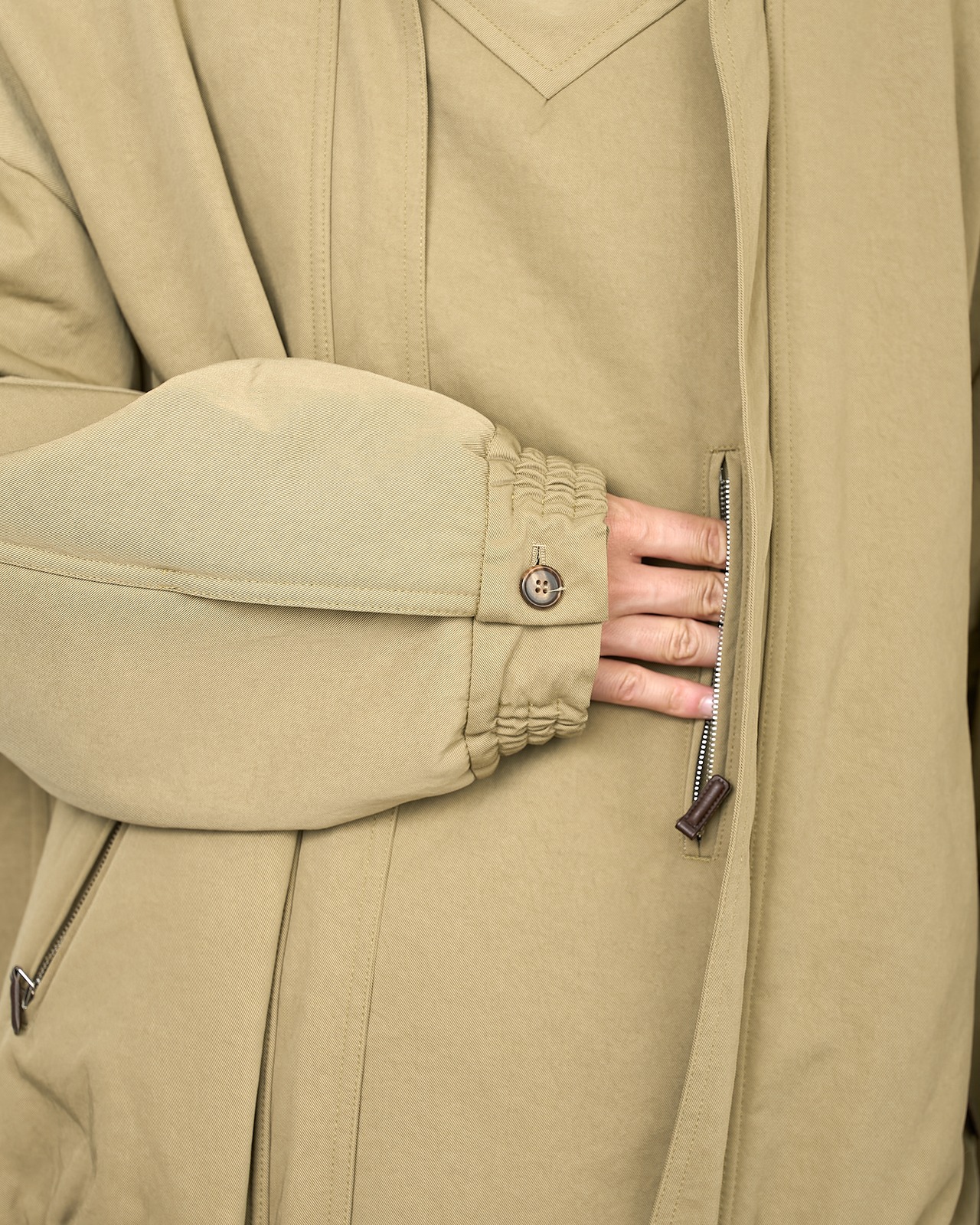 HED MAYNER "HIGH NECK ZIP UP BLOUSON 〔KHAKI〕"