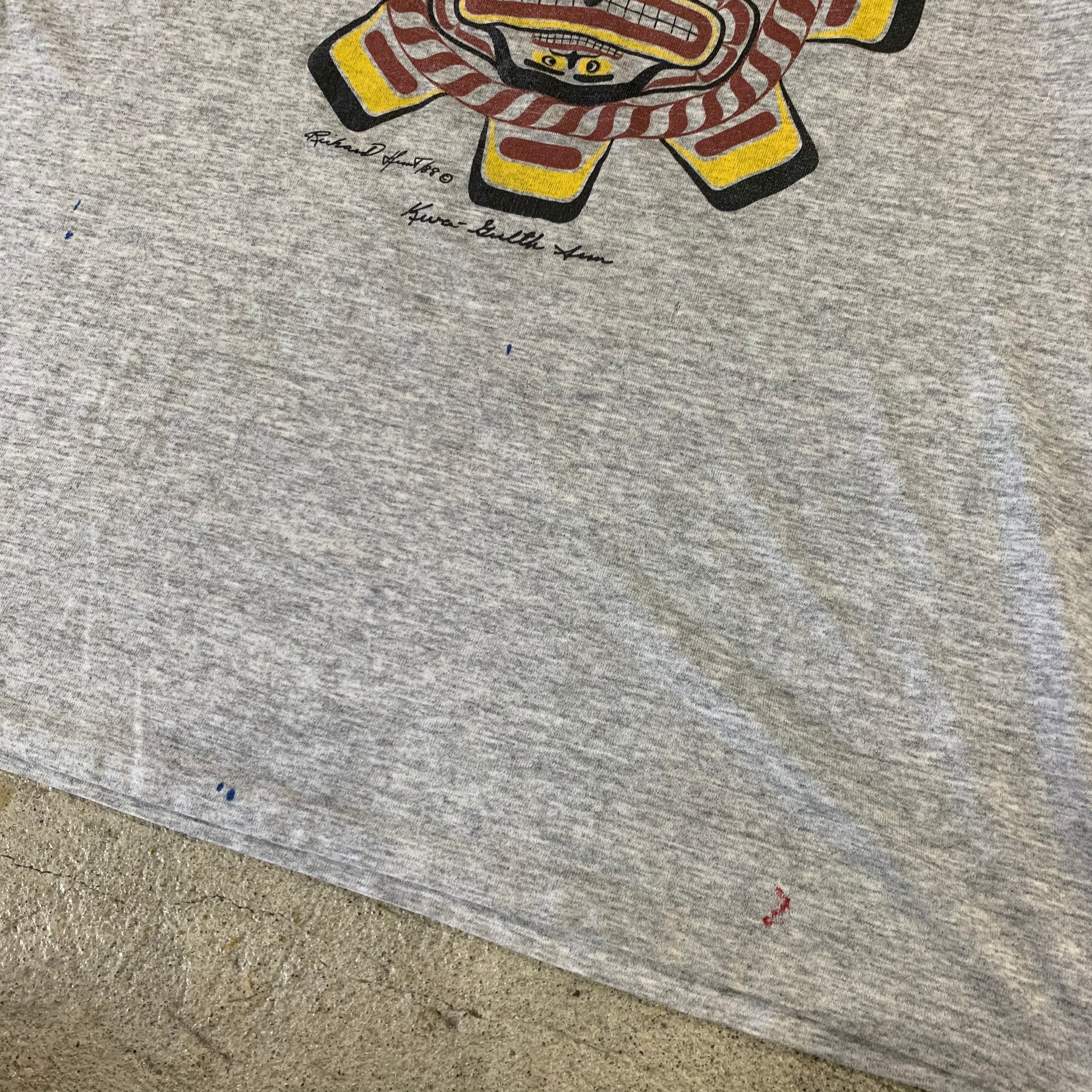 90s haida design T-shirt | What'z up