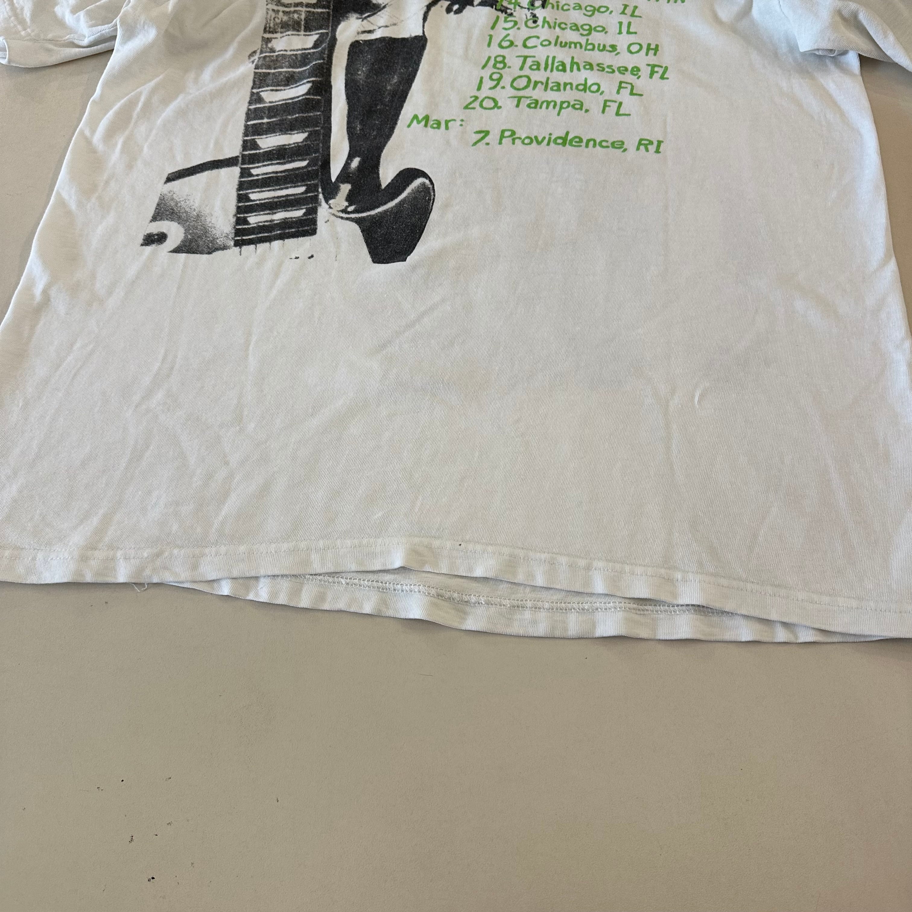 90's DINOSAUR JR T-SHIRT | BerBerJin Yuhodo