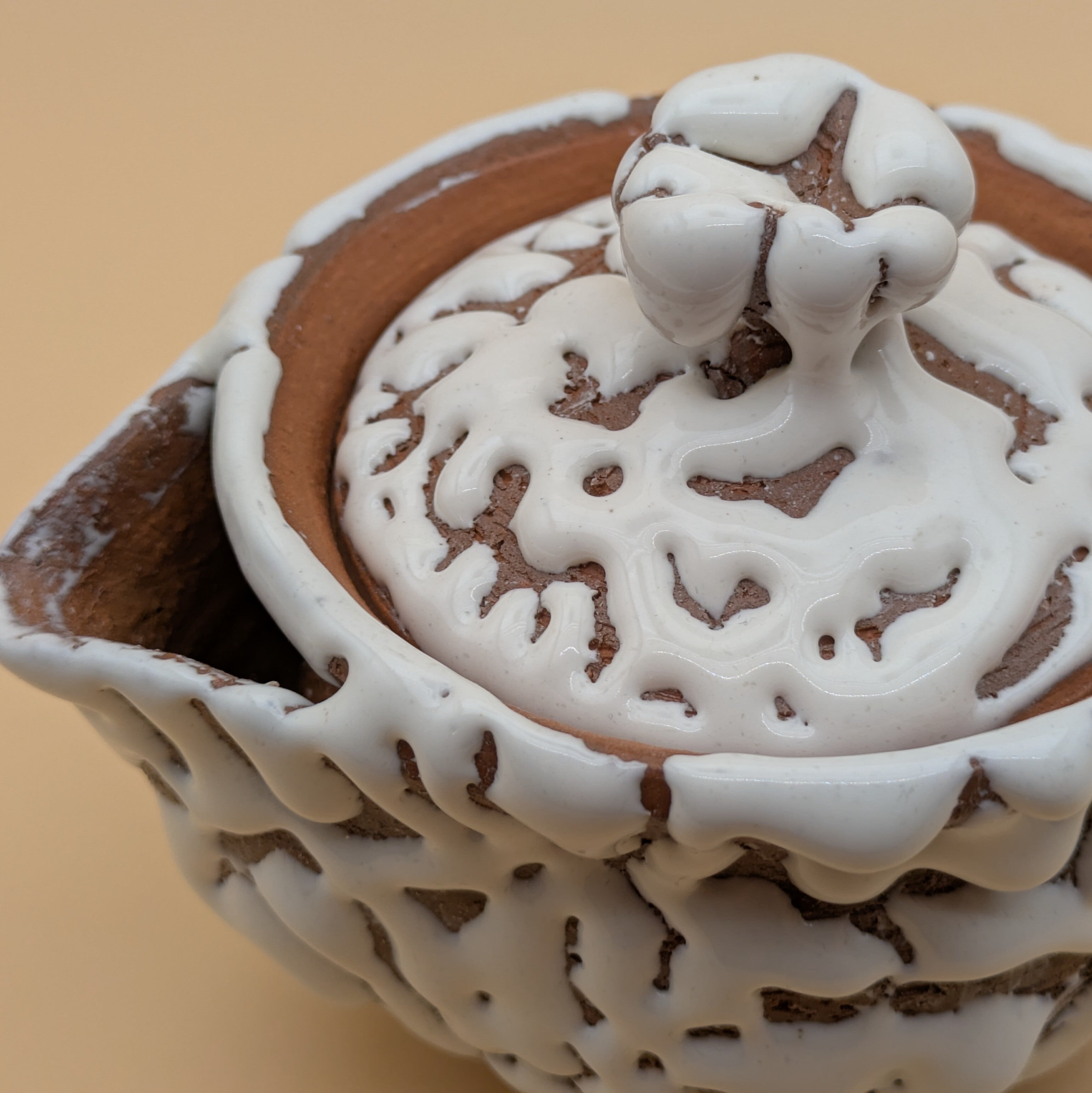 萩焼】 4寸 蓋つき片口 12cm （白釉 鬼萩） 湯冷まし 酒器 茶道具 | PAY ID