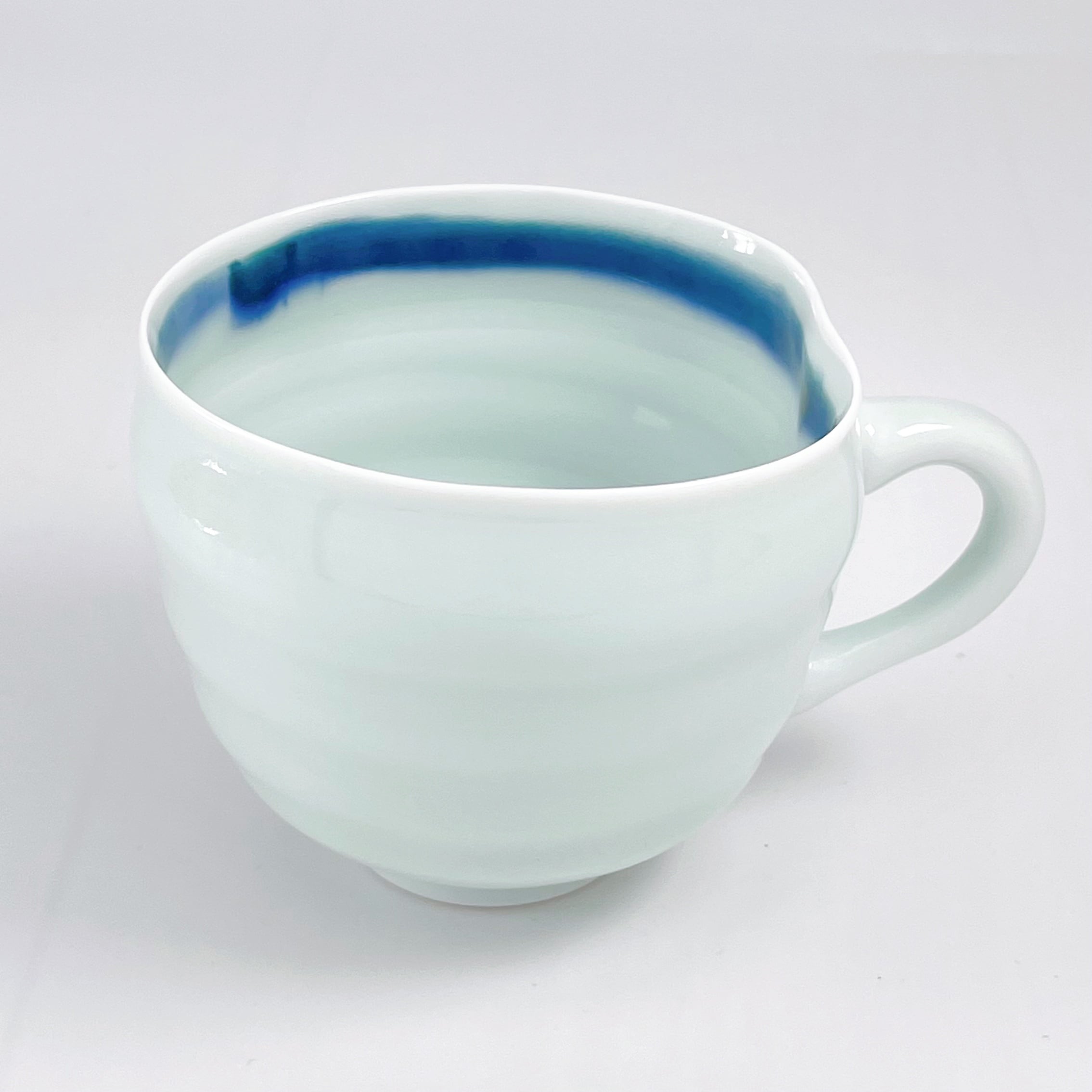KORAKU 青と白の陶器容器 フリーカップ】波佐見焼：青白磁くぼみカップ 青線入り | 波佐見焼 福