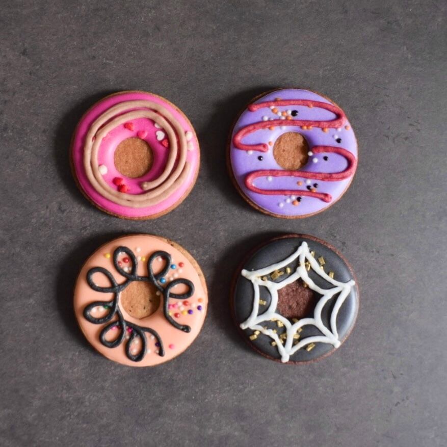 ハロウィンミニドーナツアソート | Francesca von Sweets