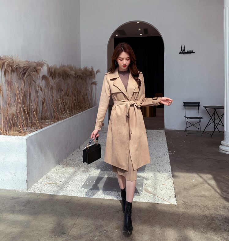 送料無料 スタイリッシュ 鹿革 ブラウン スエード トレンチコート 韓国 ベルト付 ウェルト ポケット ロングコート 長袖 ボタンレス シンプル アウター 春 秋 デイリー オフィス 通勤 通学 お出かけ お呼ばれ Ot 022kw ワンピースコーデのお店 Flower Silhouette