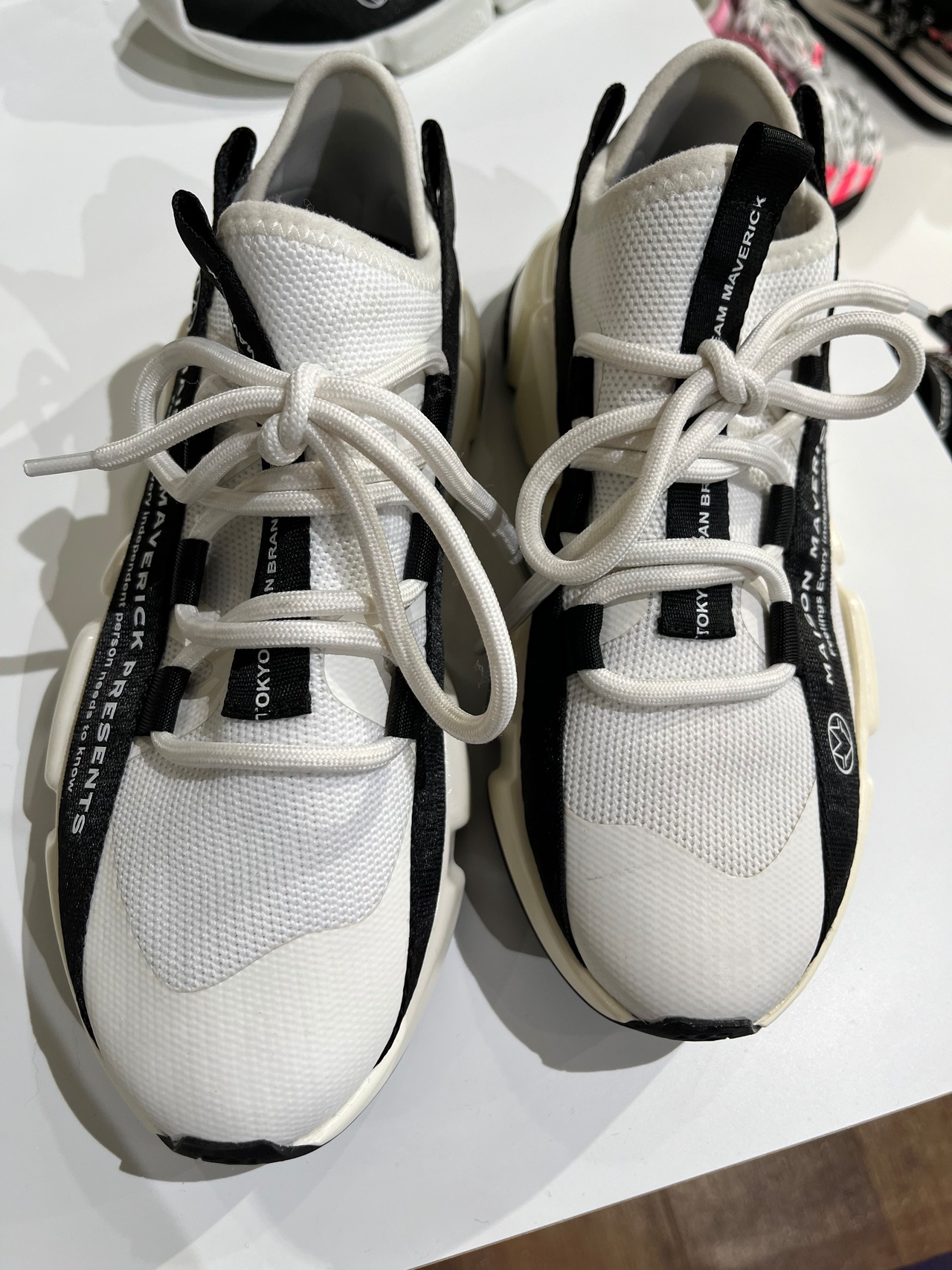 メゾンマヴェリックプレゼンツ　MAISONMAVERICKPRESENTS 　 Bestsellerneaker Dad s