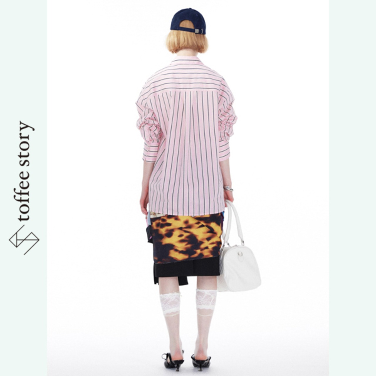 ストライプの錯覚/ピンクオーバーシャツ 《B0012》