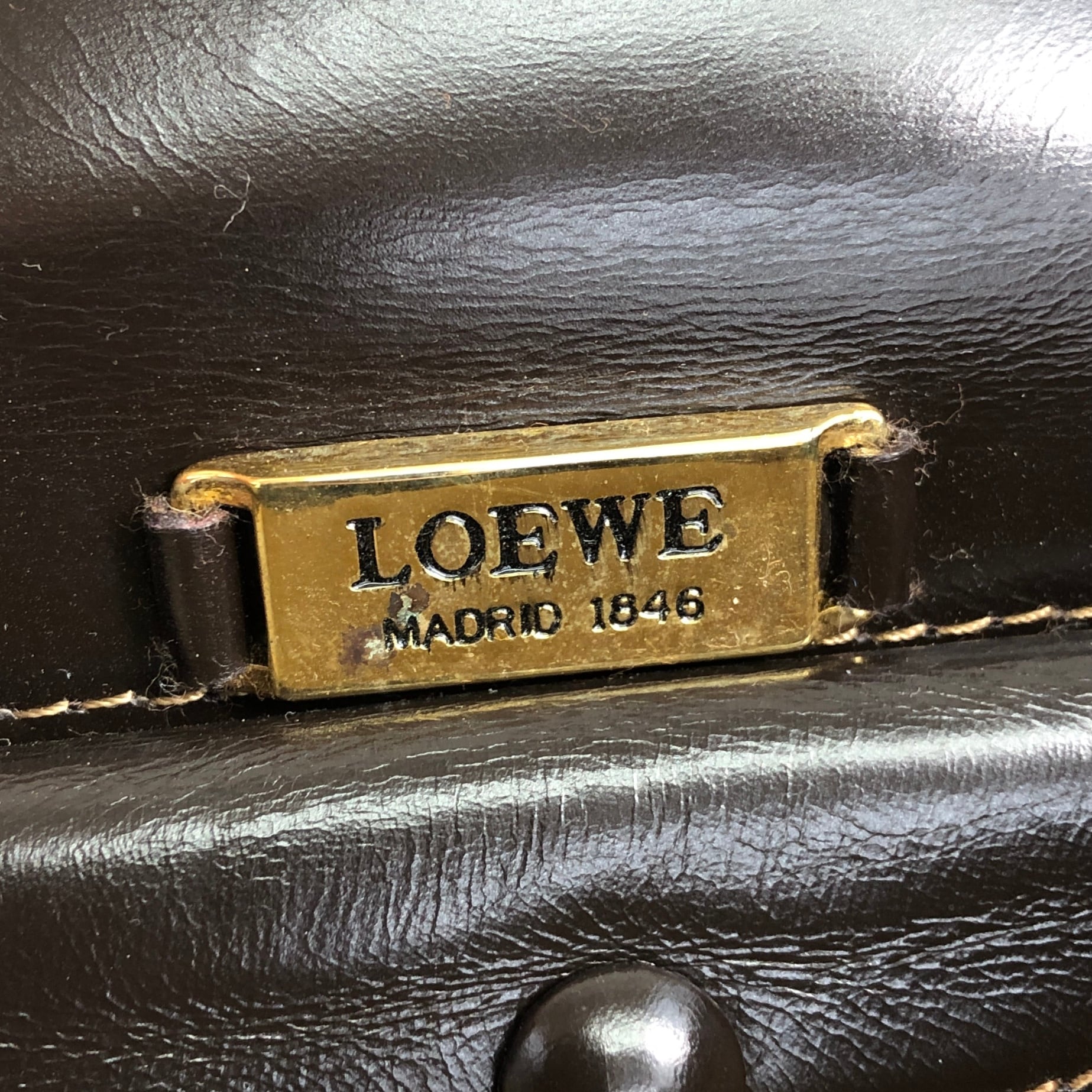 LOEWE ロエベ ショルダーバッグ ダークブラウン ロゴ型押し ミニバッグ