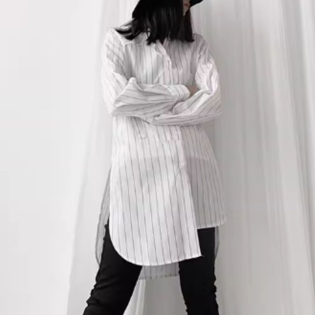 Asymmetrical lazy stripe shirt C0420