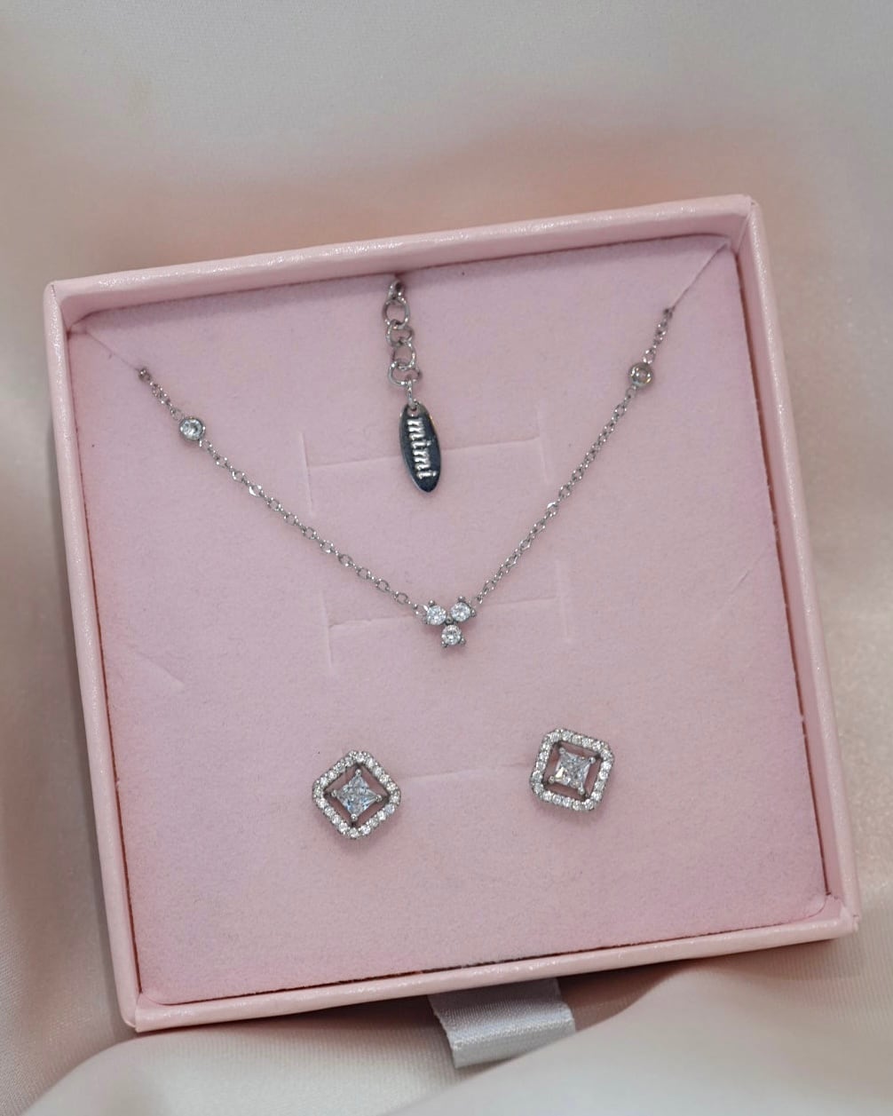 mini dia ネックレス | mimi accessory / 錆びにくい高品質アクセサリー mini dia ネックレス | mimi accessory / 錆びにくい高品質アクセサリー