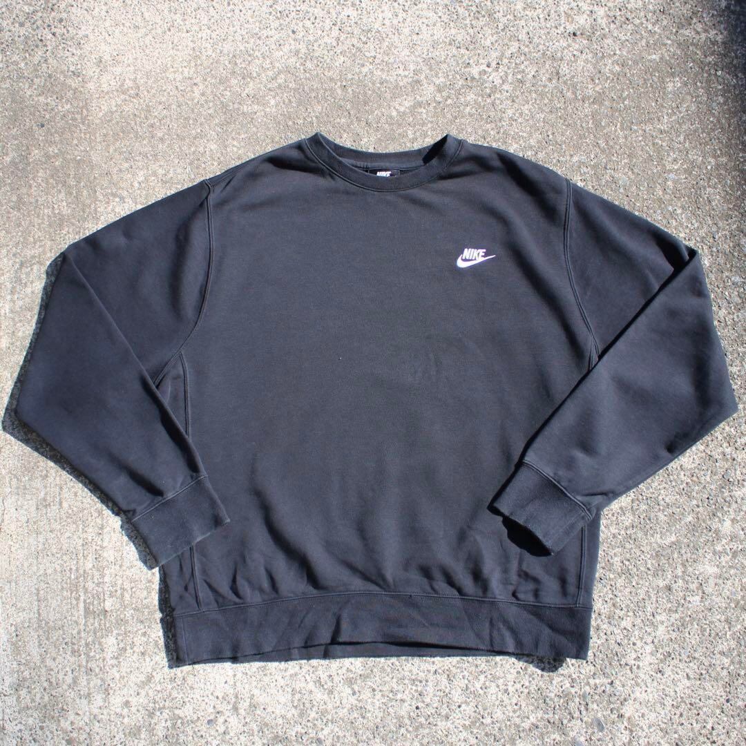 【XLサイズ】NIKE ナイキ アイコニックロゴ刺繍 モノクロ XL 古着 スウェット