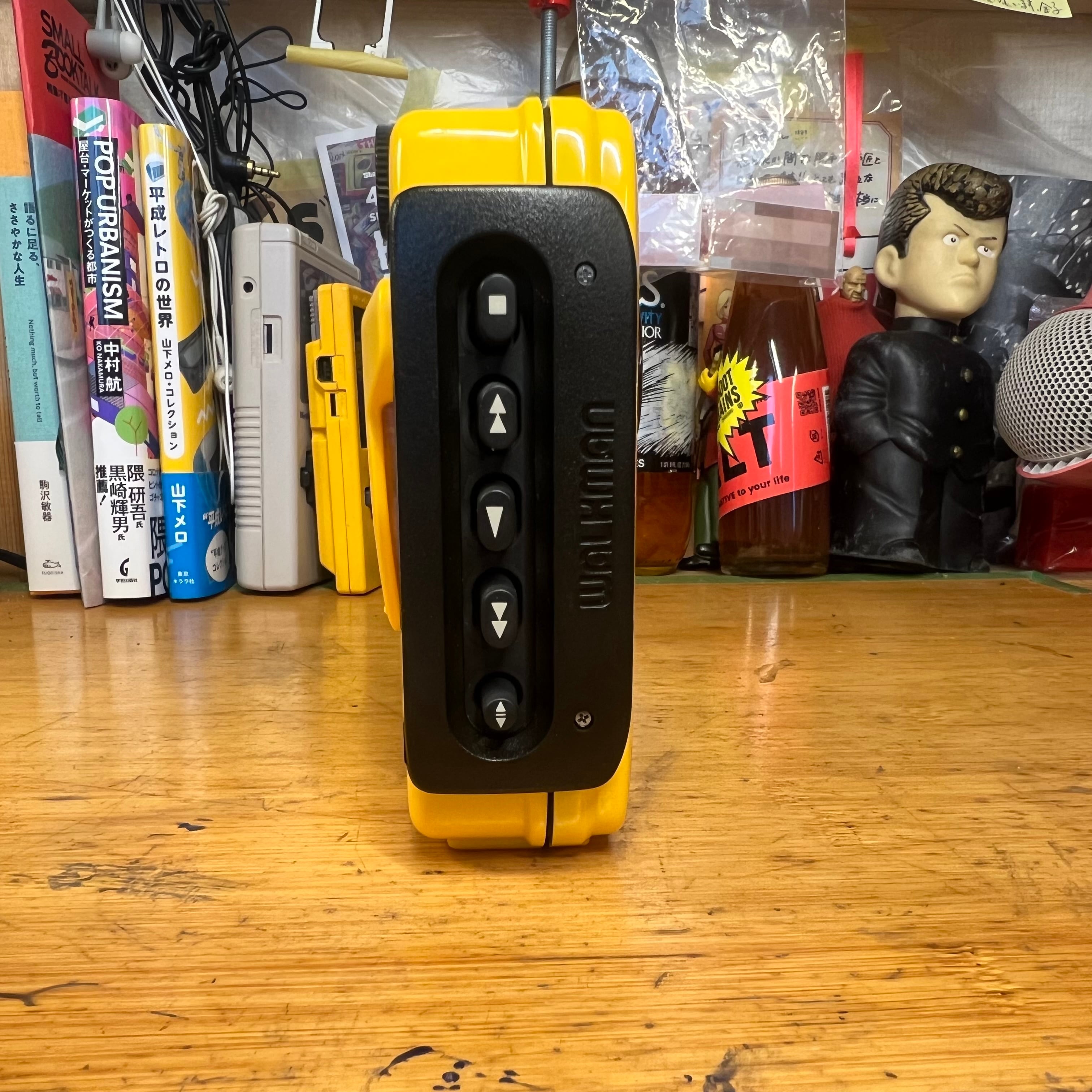 極美可動品]ソニースポーツ カセットウォークマンsony sports WM-SXF30