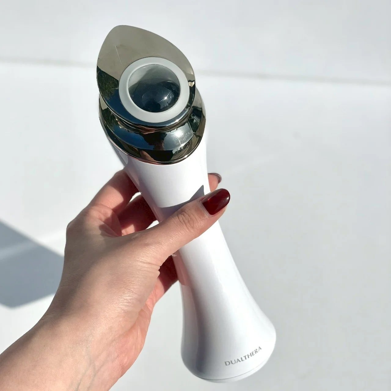 届ける。整える。】デュアルセラ DUALTHERA美顔器 | uno>>>ichikara
