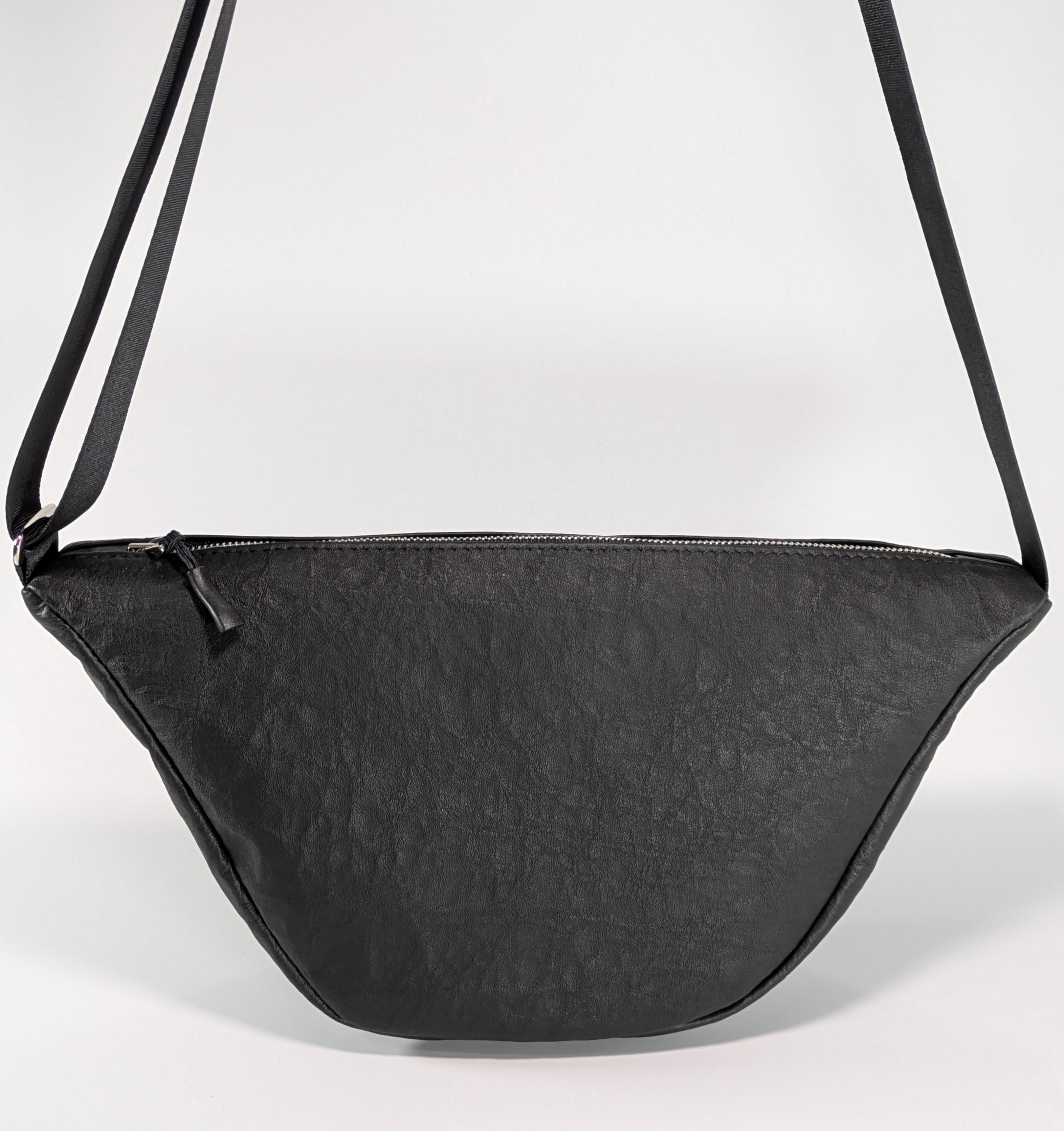 ミニショルダー ダイニーマレザー black | keel