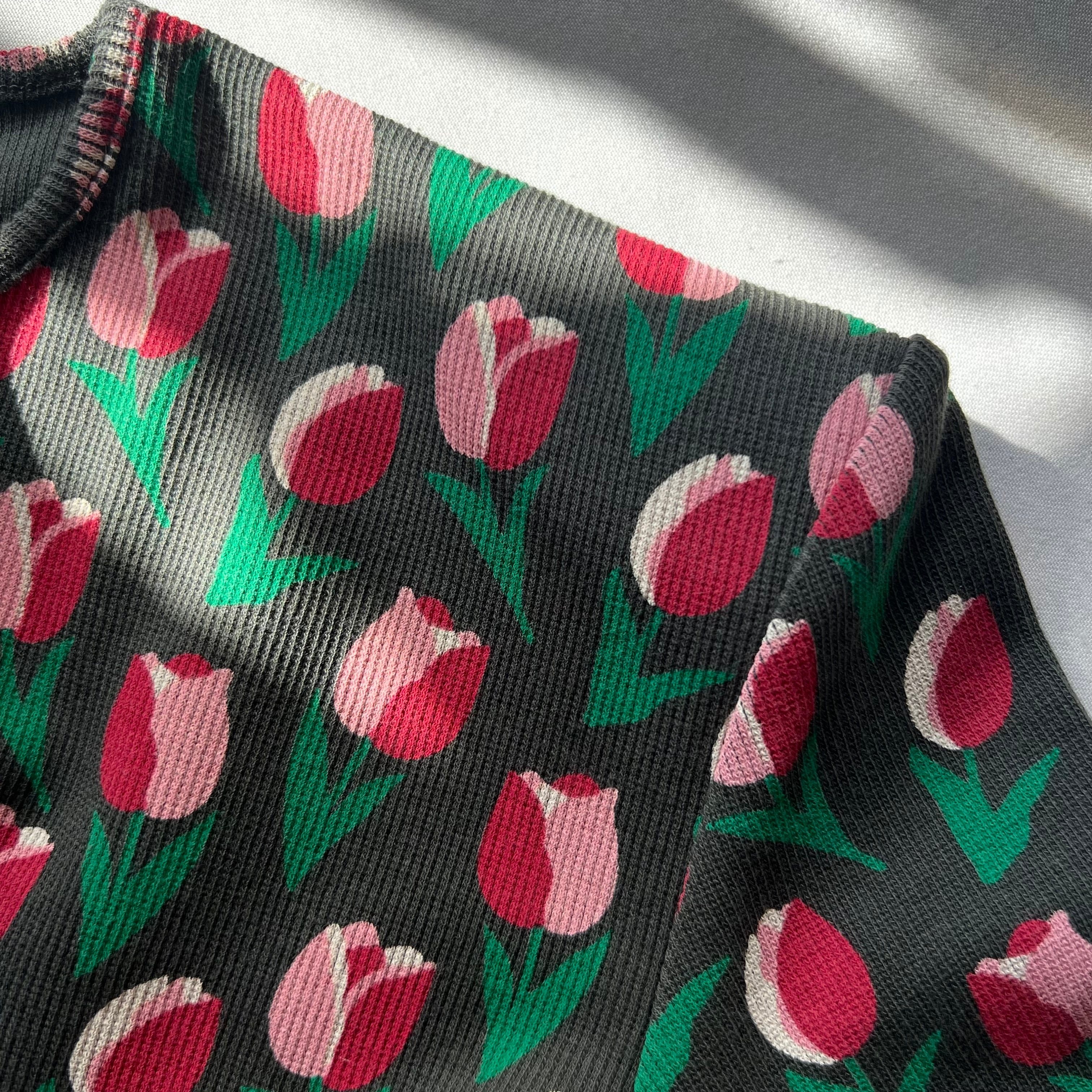 HOLIDAY】 SUPER RIB PADDED SHOULDER CREW-NECK L/S TOPS（TULIP） | olaf