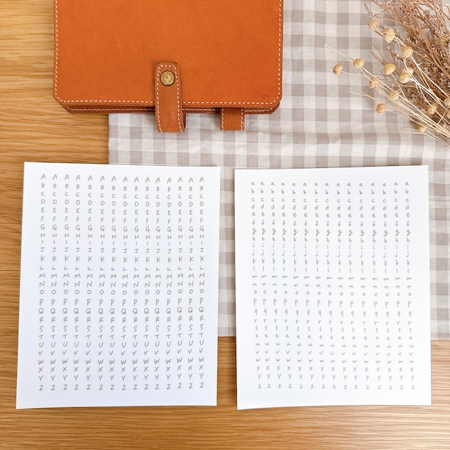 くるみ雑貨店オリジナルフォント フリーカット英字シール