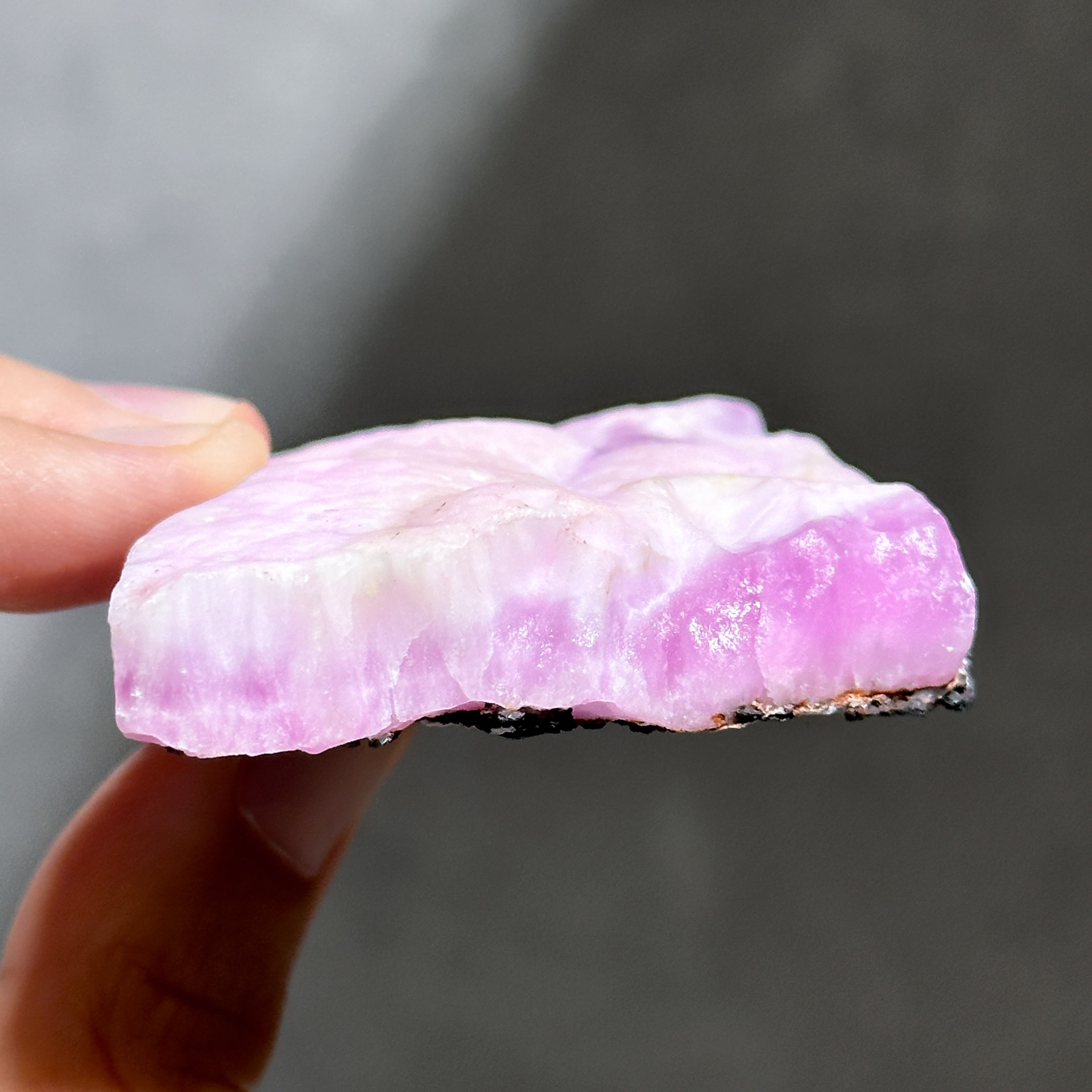 ピンクアラゴナイト 原石 24◇ Pink Aragonite ◇天然石・鉱物