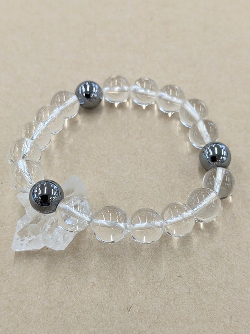 テラヘルツ ✕ 水晶 トライアングル 10mmブレスレット